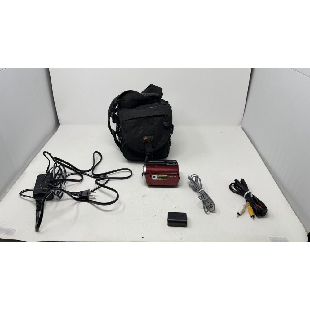 SONY Handycam DCR-SR47 Digital Video Camera Camcorder - 60x / 60GB Zeiss Lens